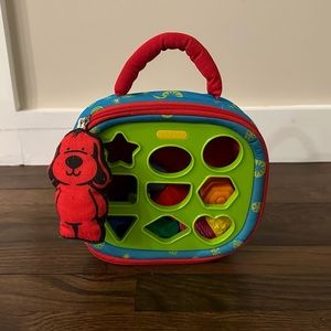 Melissa and Doug take along shape sorter